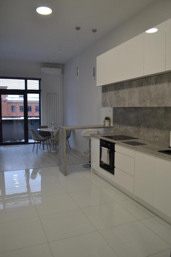 Exclusive Loft Tymienieckiego Street Lägenhet Łódź Exteriör bild
